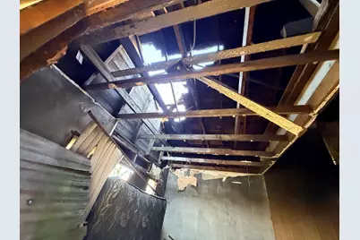 4907 W 11th Avenue, Gary, IN 46406 - Photo 5