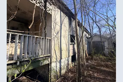 4907 W 11th Avenue, Gary, IN 46406 - Photo 9