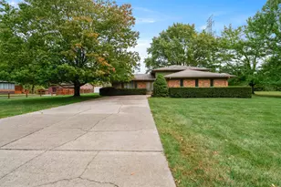 279 W Robbie Ln, Valparaiso, IN 46385 - Photo 29