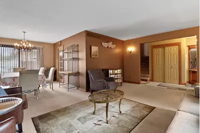 279 W Robbie Lane, Valparaiso, IN 46385 - Photo 9