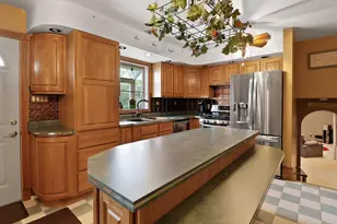 279 W Robbie Ln, Valparaiso, IN 46385 - Photo 11