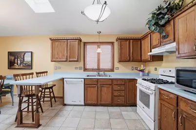 6325 W 89th Avenue, Crown Point, IN 46307 - Photo 11