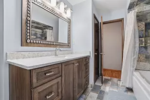 6325 W 89th Ave, Crown Point, IN 46307 - Photo 13