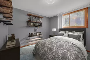 6777 Polk St, Merrillville, IN 46410 - Photo 17