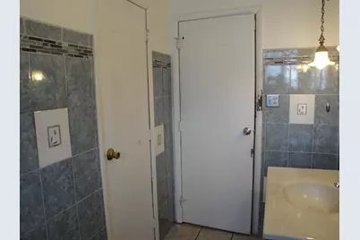 4134 Hawthorne Street, East Chicago, IN 46312 - Photo 17