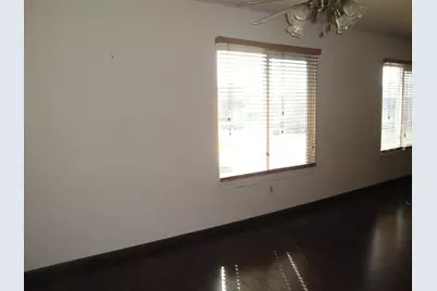 4134 Hawthorne Street, East Chicago, IN 46312 - Photo 5