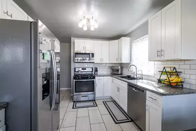 6427 Tennessee Avenue, Hammond, IN 46323 - Photo 7