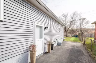 6427 Tennessee Ave, Hammond, IN 46323 - Photo 27