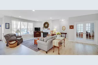 9346 Green Meadow Drive, Cedar Lake, IN 46303 - Photo 5