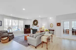 9346 Green Meadow Dr, Cedar Lake, IN 46303 - Photo 5