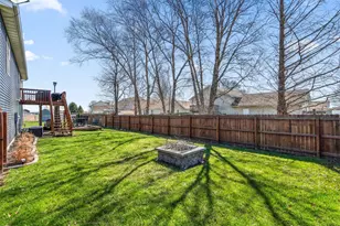 5715 Buttercup Ave, Portage, IN 46368 - Photo 29