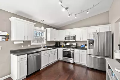 5715 Buttercup Avenue, Portage, IN 46368 - Photo 11