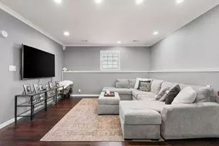 5715 Buttercup Ave, Portage, IN 46368 - Photo 21