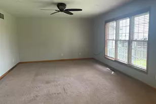925 W 89th Pl, Merrillville, IN 46410 - Photo 11