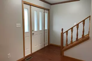 925 W 89th Pl, Merrillville, IN 46410 - Photo 3