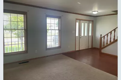 925 W 89th Place, Merrillville, IN 46410 - Photo 31