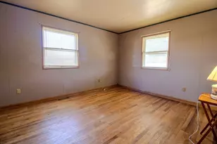 105 W Green St, San Pierre, IN 46374 - Photo 5