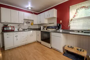 105 W Green St, San Pierre, IN 46374 - Photo 3