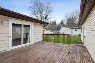 2297 Woodward St, Portage, IN 46368 - Photo 13