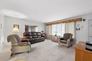 2297 Woodward St, Portage, IN 46368 - Photo 3