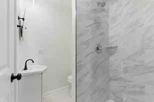 207 Harrington Ave, Crown Point, IN 46307 - Photo 9