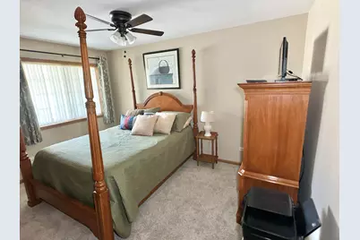 9748 Erie Street, Highland, IN 46322 - Photo 9