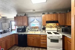 4135 S East Dr, Knox, IN 46534 - Photo 9