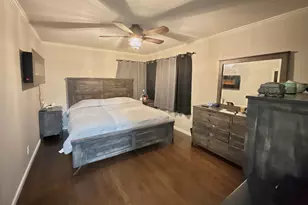 140 N Linda St, Hobart, IN 46342 - Photo 15