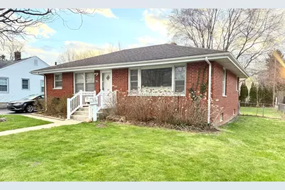 140 N Linda Street, Hobart, IN 46342 - Photo 1