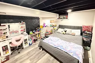 140 N Linda St, Hobart, IN 46342 - Photo 17