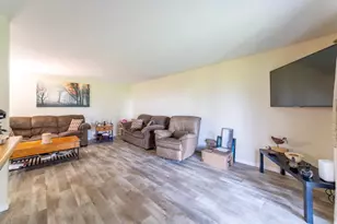 1193 Millpond Rd, Valparaiso, IN 46385 - Photo 13