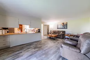 1193 Millpond Rd, Valparaiso, IN 46385 - Photo 3