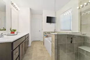 10990 Isles Ave, Dyer, IN 46311 - Photo 15