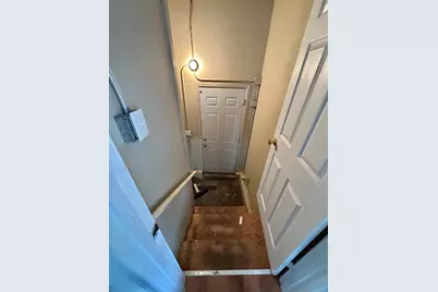 5856 Wallace Road, Hammond, IN 46320 - Photo 11