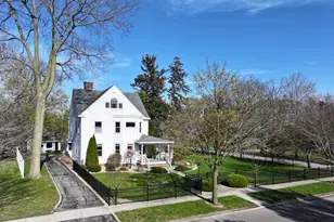 417 S Riverside Dr, Winamac, IN 46996 - Photo 3