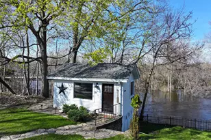 417 S Riverside Dr, Winamac, IN 46996 - Photo 7