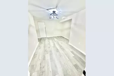 4142 S Grover Avenue, Hammond, IN 46327 - Photo 9