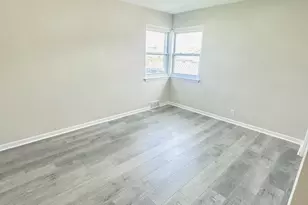 4142 S Grover Ave, Hammond, IN 46327 - Photo 7