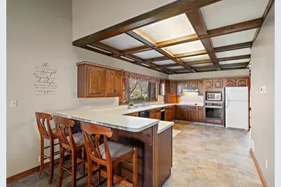 6113 S State Road 10, Knox, IN 46534 - Photo 11