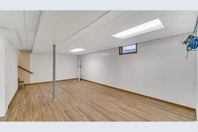 868 Clearwater Cove W, Crown Point, IN 46307 - Photo 17