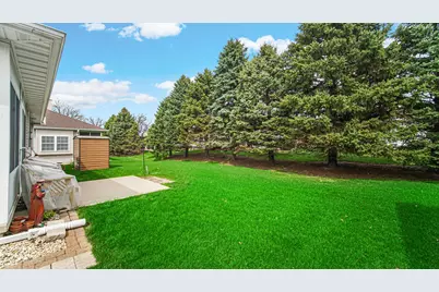 868 Clearwater Cove W, Crown Point, IN 46307 - Photo 7