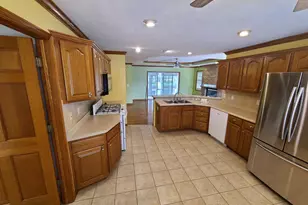 868 Clearwater Cove W, Crown Point, IN 46307 - Photo 11