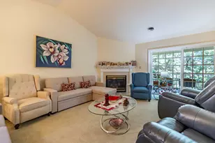 2104 Terrace Dr, Highland, IN 46322 - Photo 9