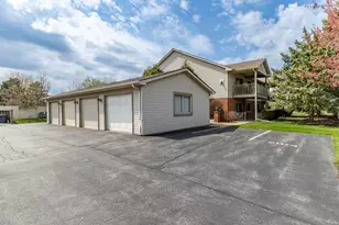 2104 Terrace Dr, Highland, IN 46322 - Photo 29