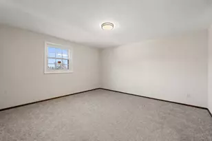 947 Iroquois Dr, Crown Point, IN 46307 - Photo 17