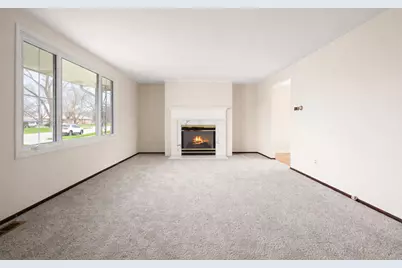 947 Iroquois Drive, Crown Point, IN 46307 - Photo 3