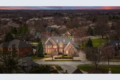 10224 Cherrywood Lane, Munster, IN 46321 - Photo 3