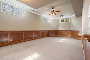 10224 Cherrywood Ln, Munster, IN 46321 - Photo 93