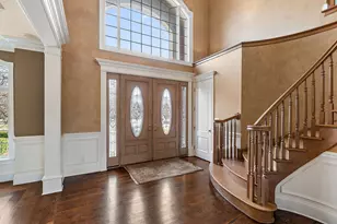 10224 Cherrywood Ln, Munster, IN 46321 - Photo 17