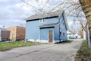 2812 Dekalb St, Lake Station, IN 46405 - Photo 5